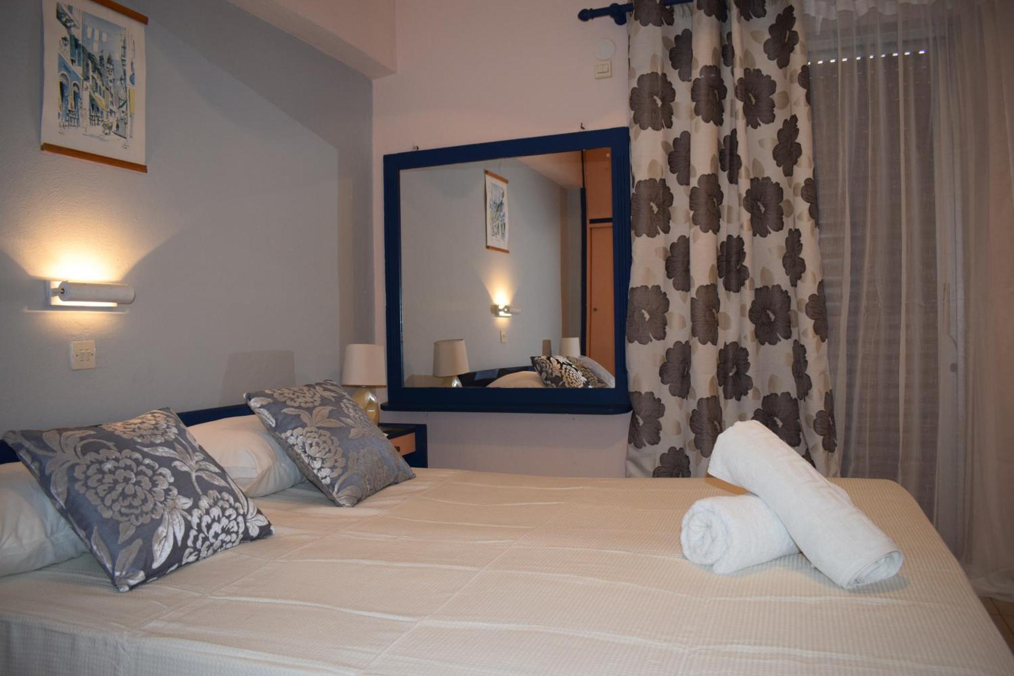 Paradisus Apartments Барбати Экстерьер фото